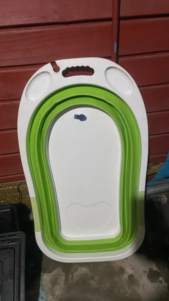 Tina de baño plegable para bebé verde - 1
