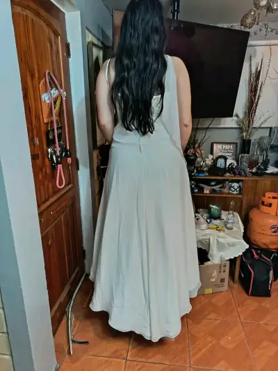 Vestido de novia blanco con detalles de encaje - miniatura 3