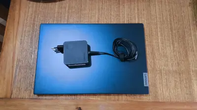 Notebook Lenovo Ideapad S340 Intel Core i3 - miniatura 3