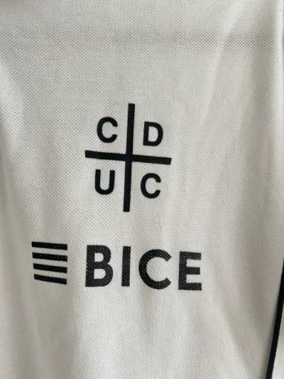 Polera Polo Blanca Universidad Católica Puma - miniatura 4