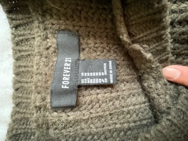 Suéter de punto marrón Forever 21 con flecos - 2