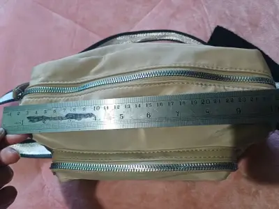 Bandolera beige con correa ajustable - miniatura 3
