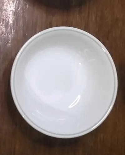 Juego de 8 pocillos de cerámica blanca - miniatura 1
