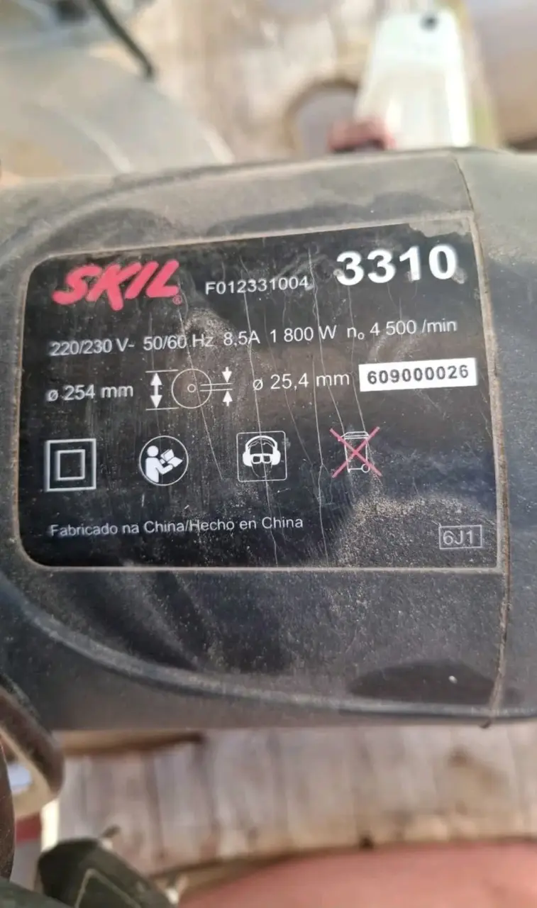 Sierra Ingletadora Skil 1800W - 2