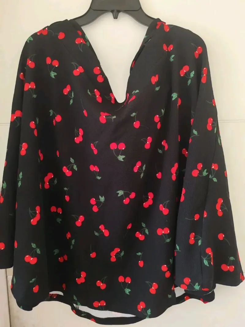Vestido negro con lunares y cerezas - 2