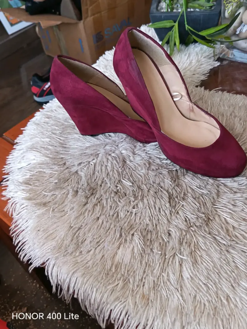 Zapatos de cuña burdeos para mujer - 2