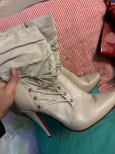 Botines de tacón alto beige con cordones - miniatura 1