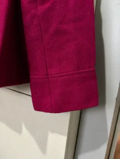 Abrigo de lana rojo para mujer - miniatura 3