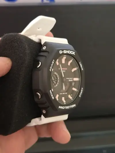 Casio G-Shock x Charles Darwin GA-B21000CD-1A7 - miniatura 3