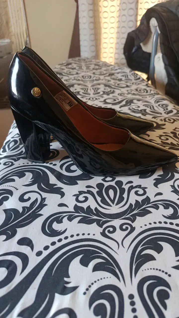 Zapatos de Tacón Negro Charol para Mujer - 2