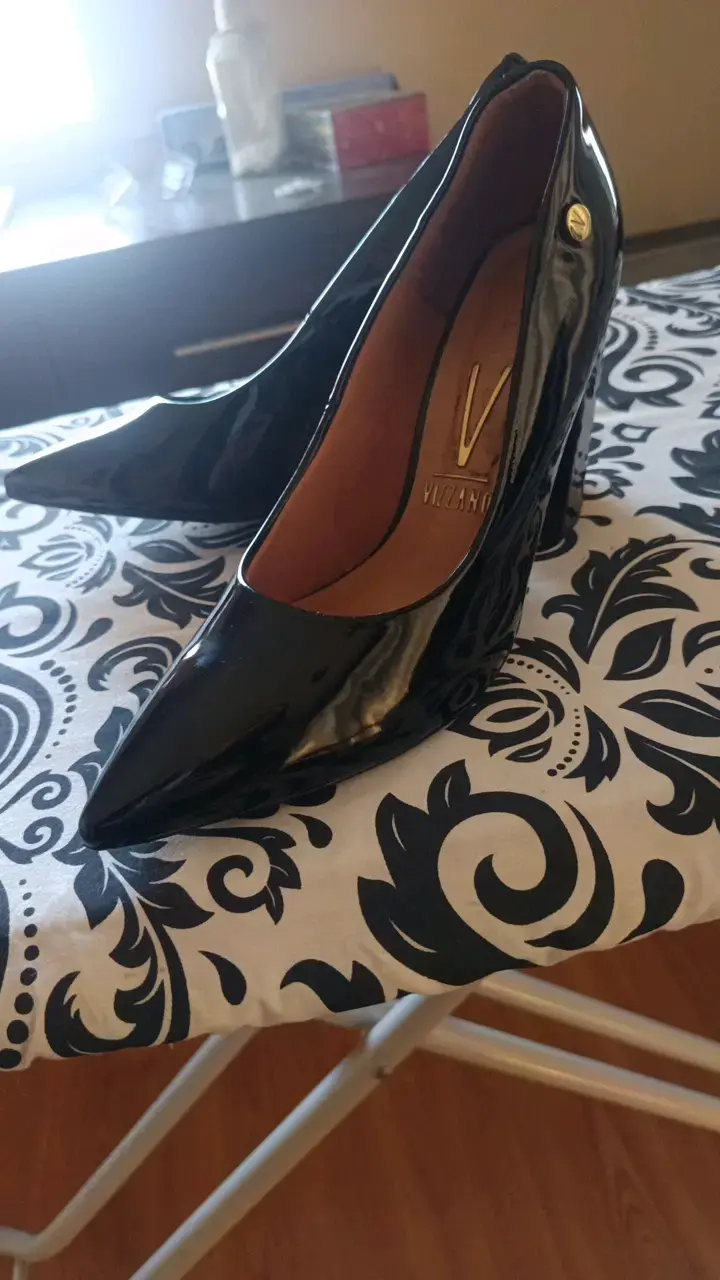 Zapatos de Tacón Negro Charol para Mujer - 4