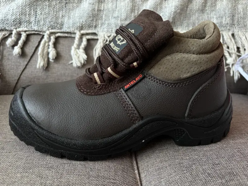 Botas de seguridad Bulldog marrones con aislante - 5