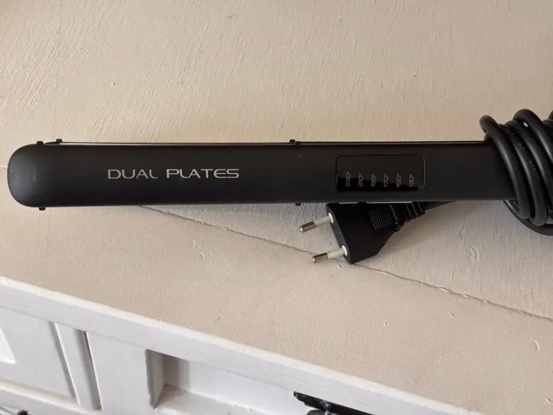 Plancha de Pelo de Titanio Dual Plates Negra - 3