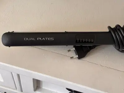 Plancha de Pelo de Titanio Dual Plates Negra - miniatura 3