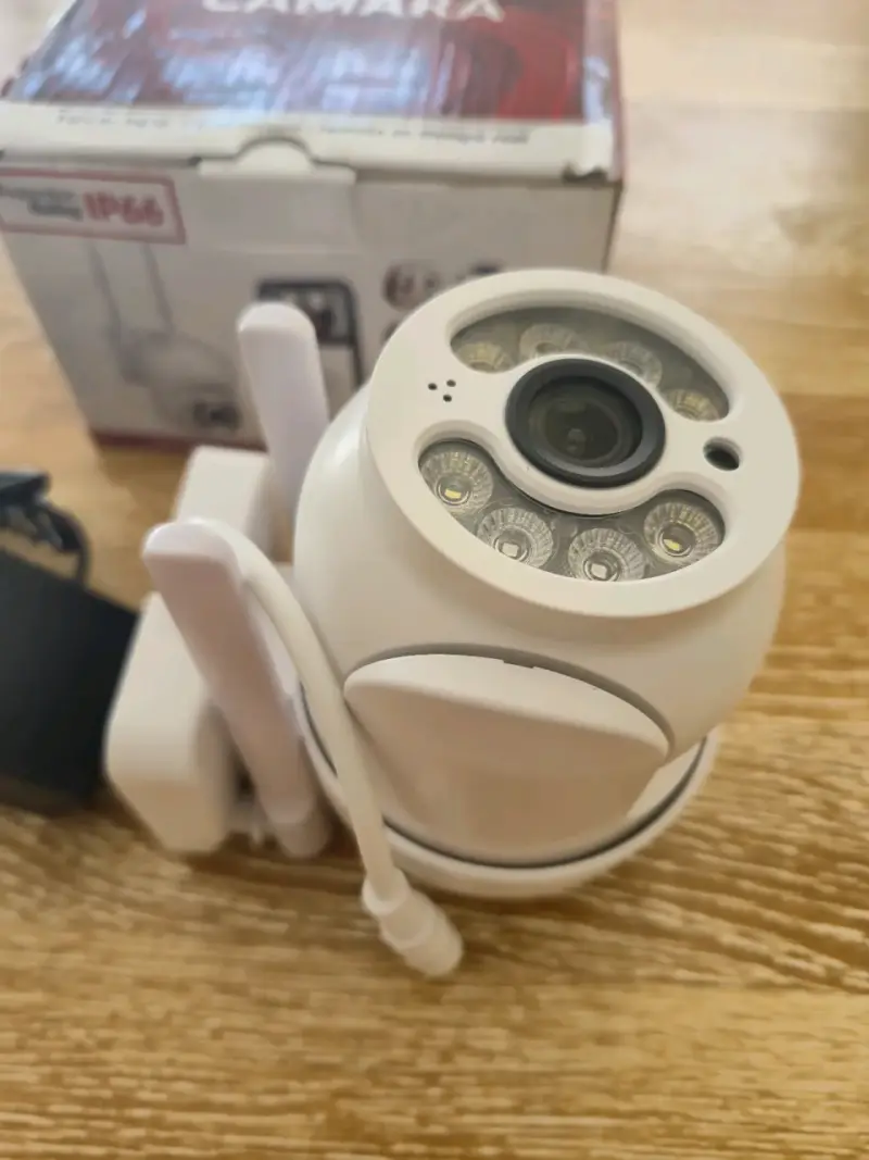 Cámara de Seguridad WiFi Smart IP66 - 2