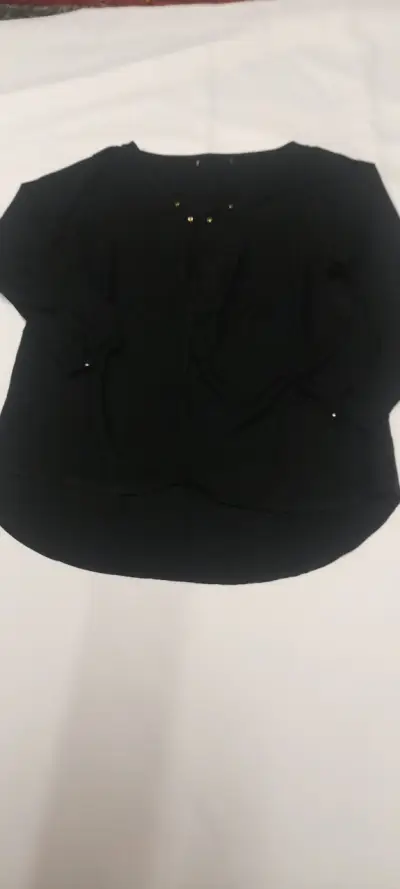 Blusa negra con rayas y mangas acampanadas - miniatura 4