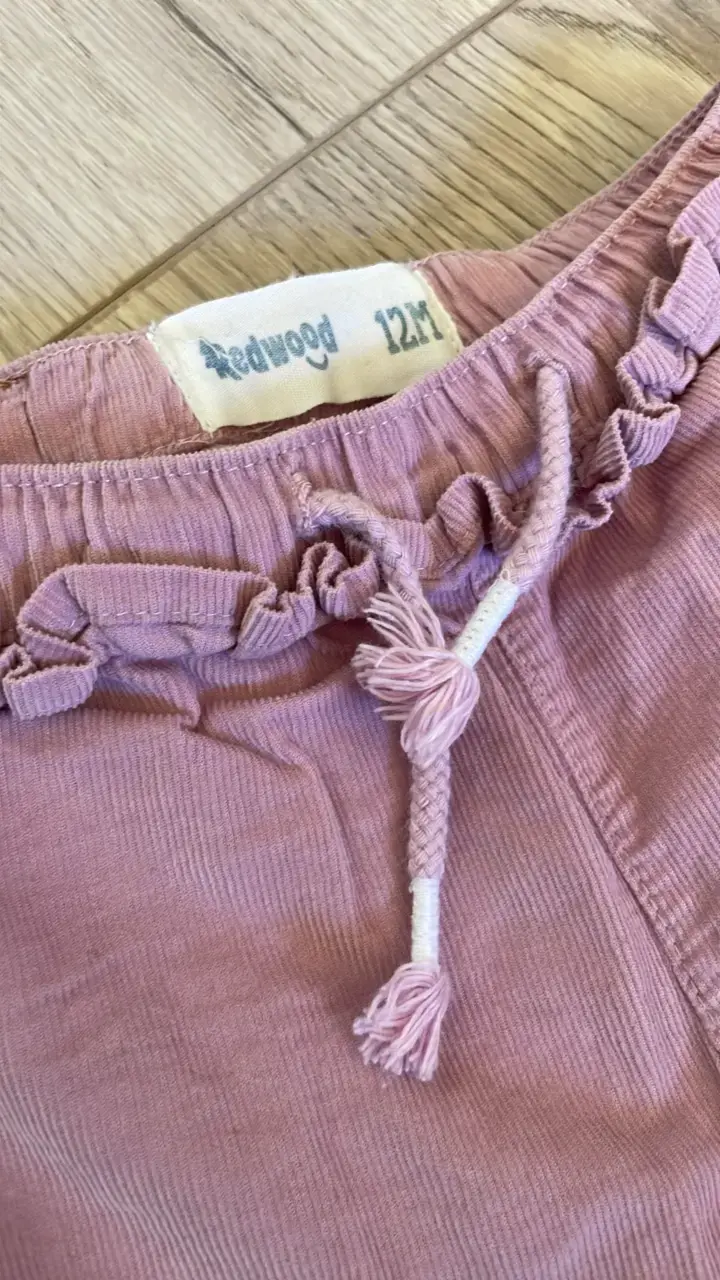 Pantalones para niña en tonos rosados - 2