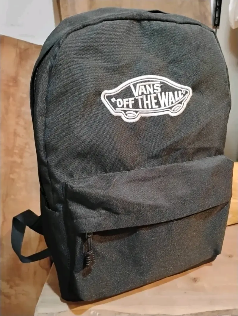 Mochila negra Vans "Off The Wall" - 2