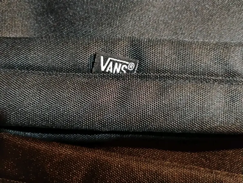 Mochila negra Vans "Off The Wall" - 5