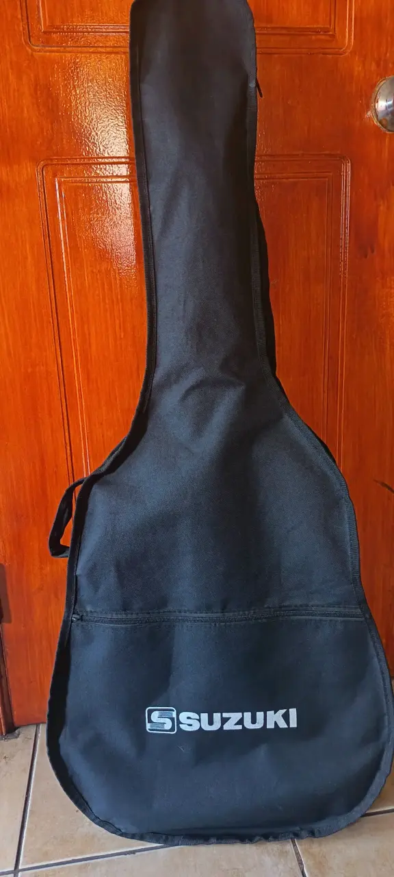 Guitarra clásica Suzuki SCG-2 4/4 - 6