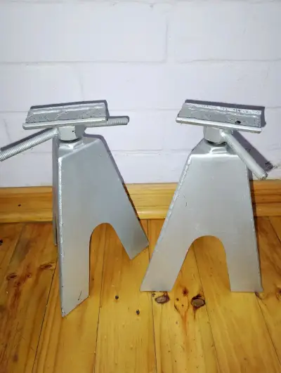 Par de soportes ajustasbles para auto - miniatura 3