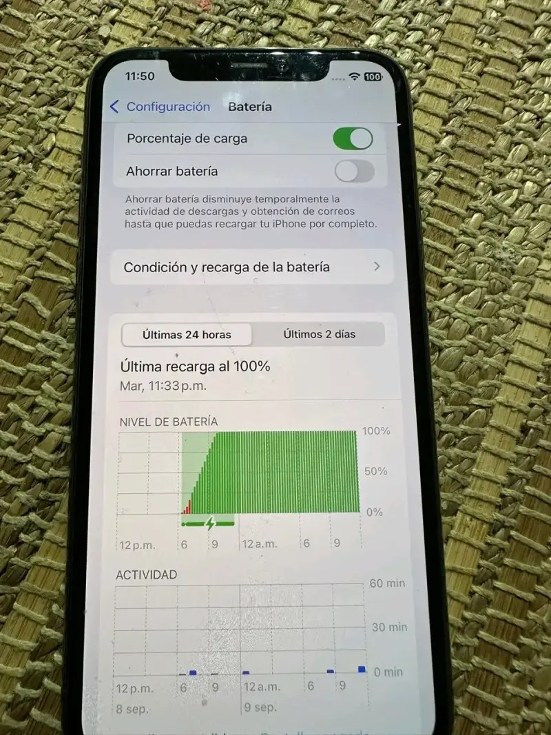 Iphone 11 pro,  caja original pro renovacion lo ve - 2