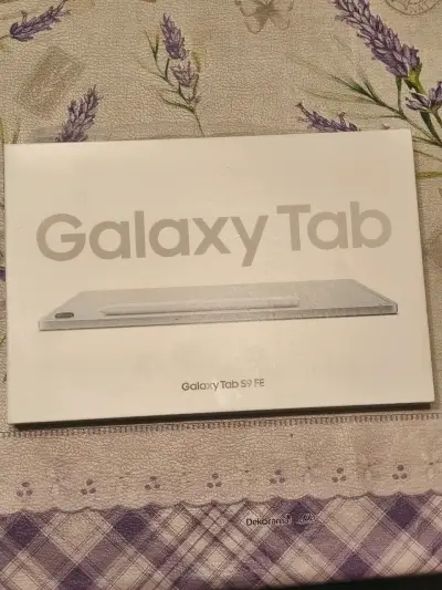 Tablet Samsung Galaxy Tab S9 FE con lápiz - miniatura 2