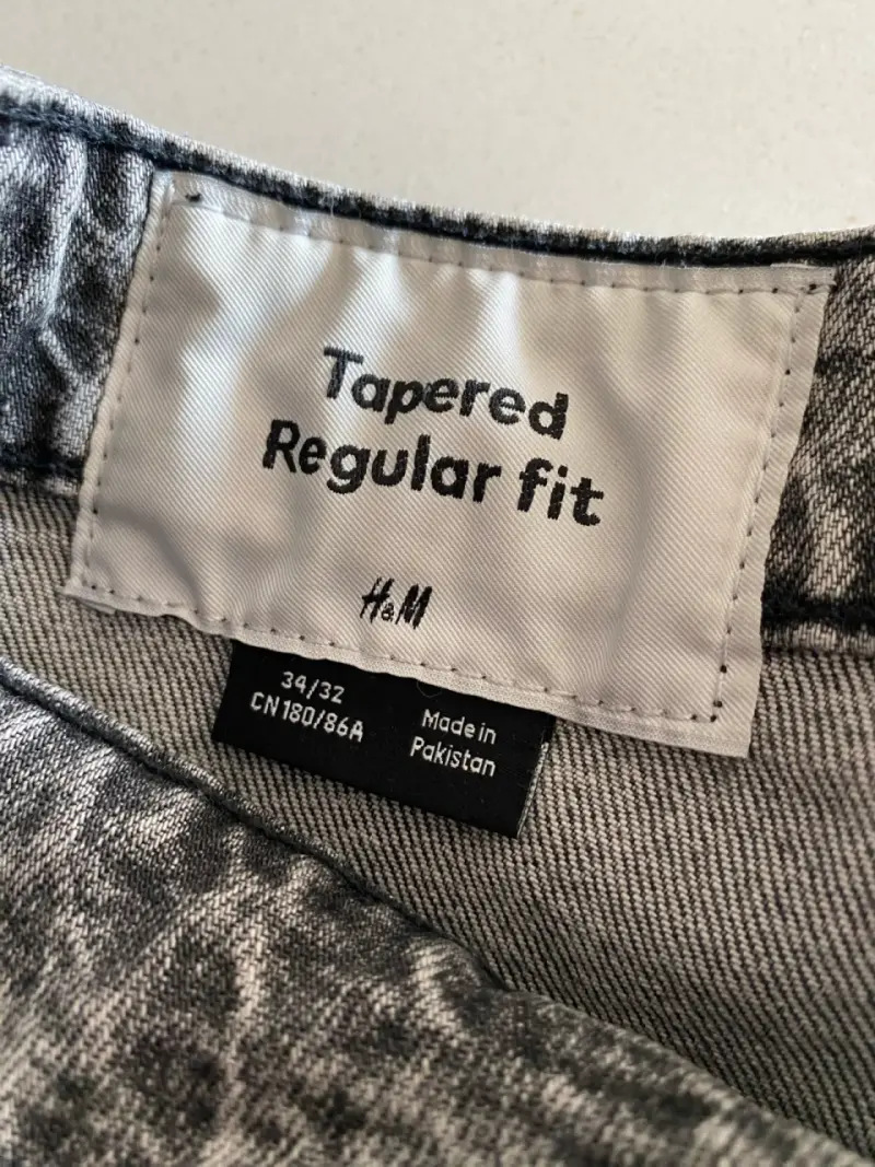 Jeans grises de mezclilla para hombre - 5
