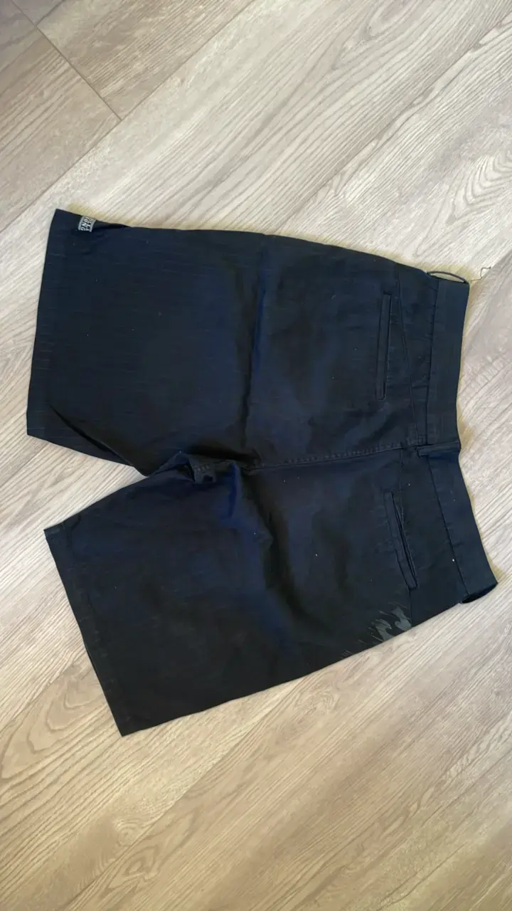 Shorts negros Billabong para hombre - 2