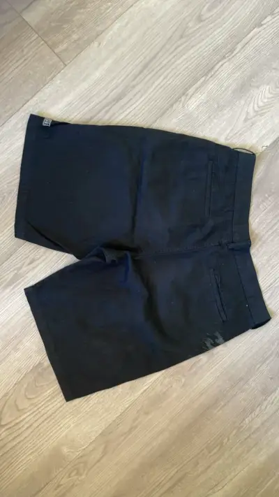 Shorts negros Billabong para hombre - miniatura 2