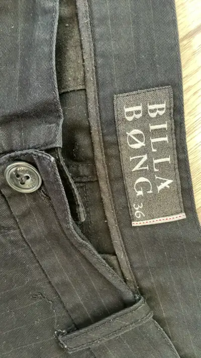 Shorts negros Billabong para hombre - miniatura 4