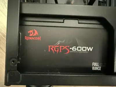 Fuente de Poder Gaming Redragon RGPS 600W - miniatura 1
