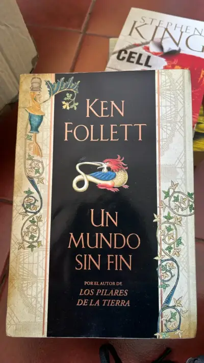 Libro 'Un Mundo Sin Fin' de Ken Follett - miniatura 1