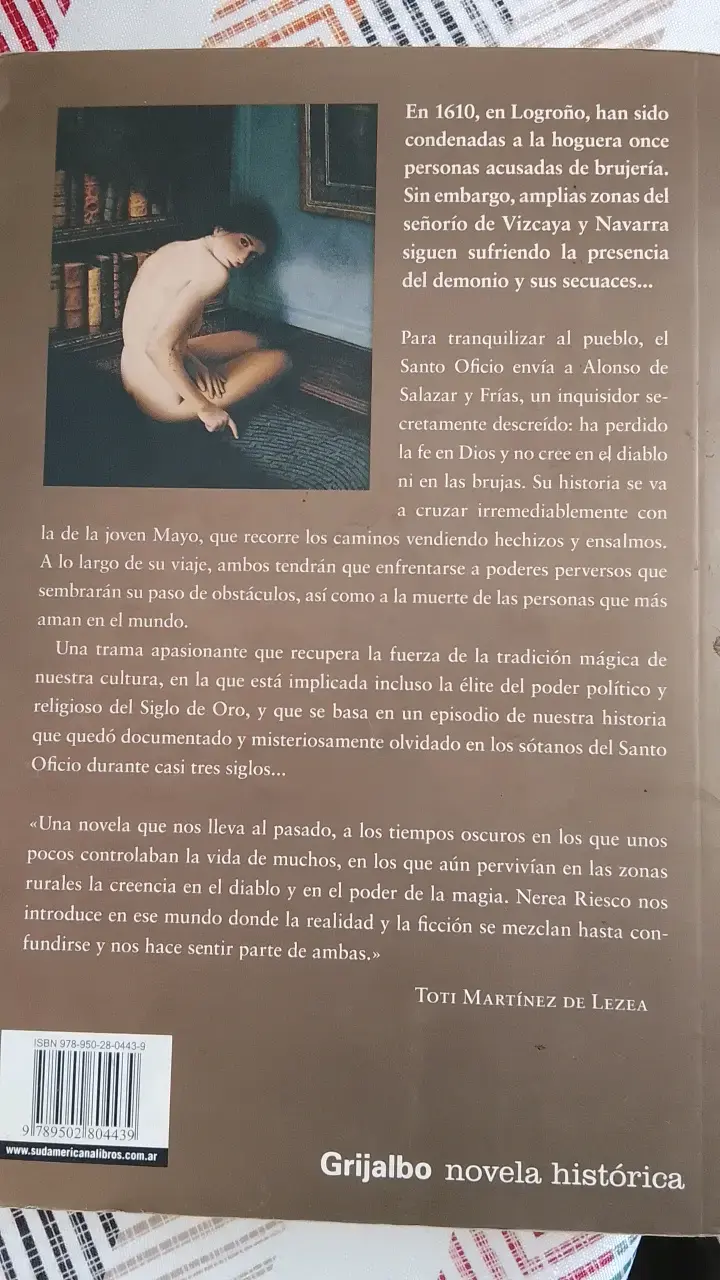 Libro Ars Magica de Nerea Riesco - 4