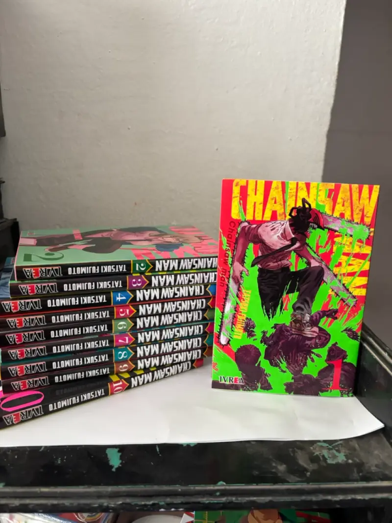 Colección de mangas Chainsaw Man