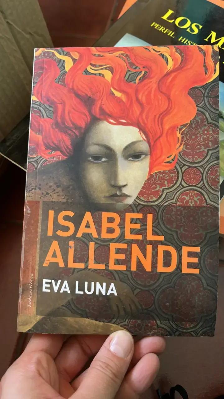Libro 'Eva Luna' de Isabel Allende - 1