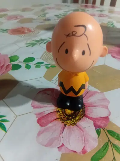 Figura de colección Charlie Brown Peanuts - miniatura 2