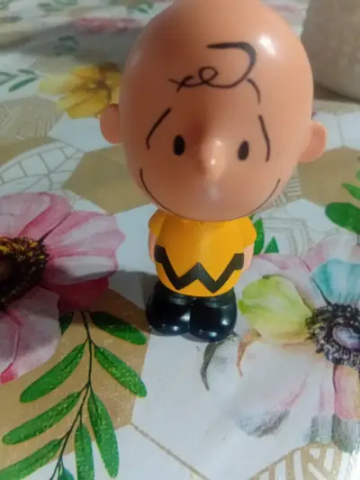 Figura de colección Charlie Brown Peanuts - miniatura 6