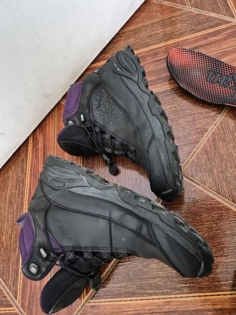Zapatillas de trekking Zolkan negras - 2