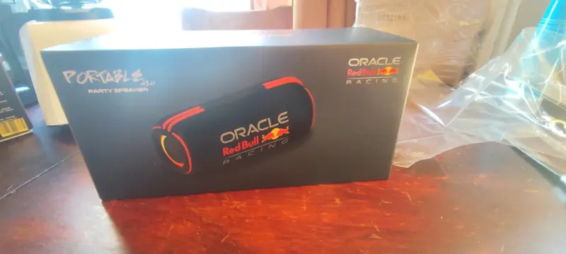 Parlante Bluetooth Portátil Oracle Red Bull Racing - 3