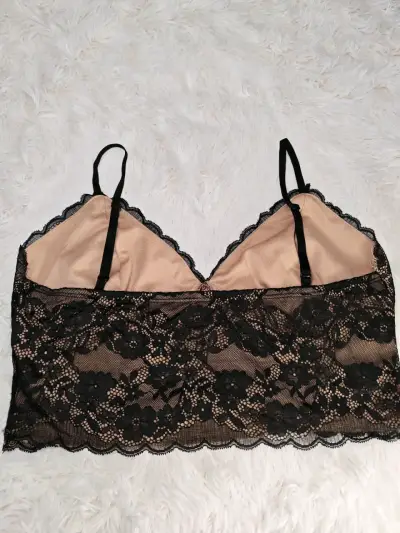 Conjunto de encaje y lentejuelas negro elegante - miniatura 5