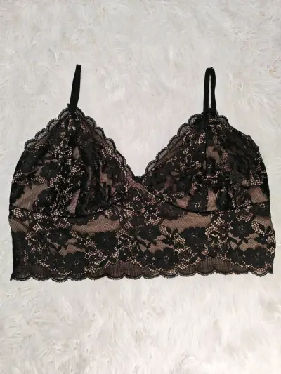 Conjunto de encaje y lentejuelas negro elegante - miniatura 6