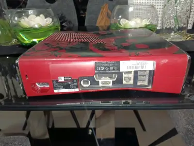Consola Xbox 360 Edición Gears of War con Kinect y Juegos - miniatura 2