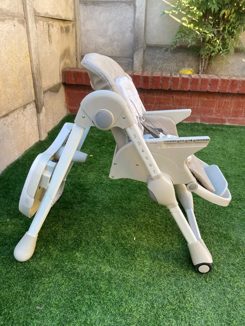 Silla de comer para bebé plegable y ajustable - 3