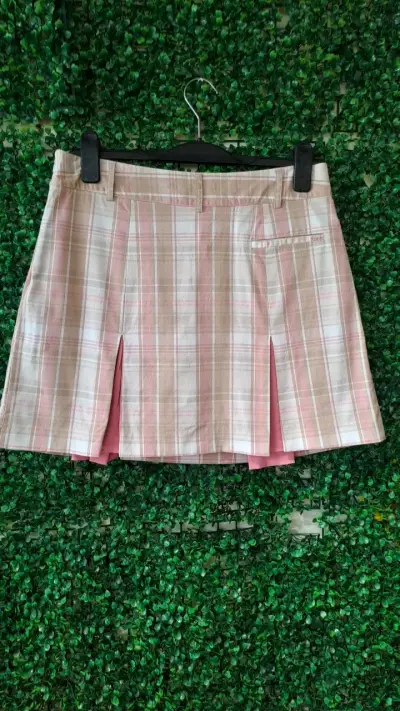 Falda short deportiva izod - miniatura 3