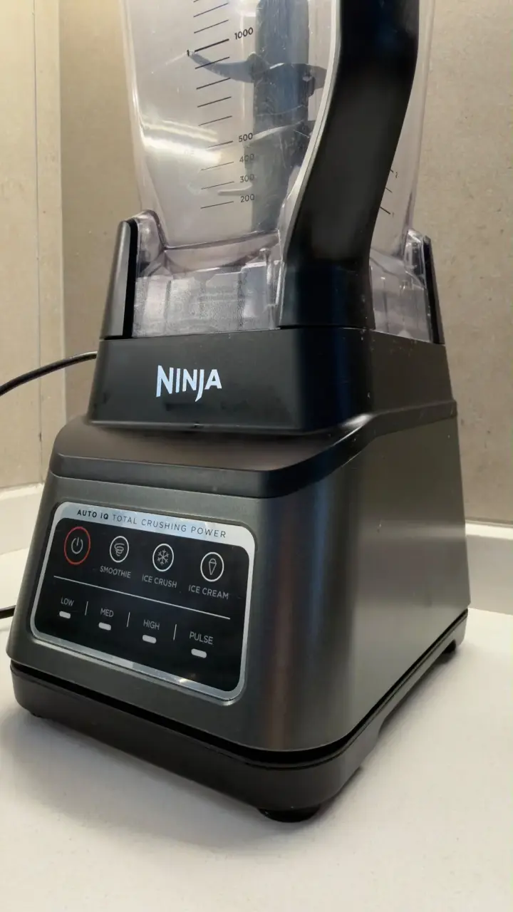 LICUADORA NINJA PROFESSIONAL PLUS BN701 - 2