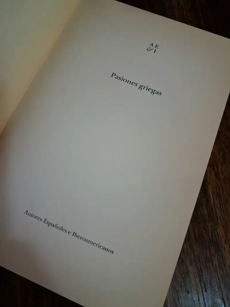 Libro 'Pasiones Griegas' de Roberto Ampuero - 3