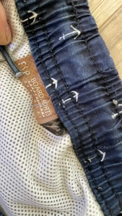 Shorts de baño con estampado de anclas - miniatura 4