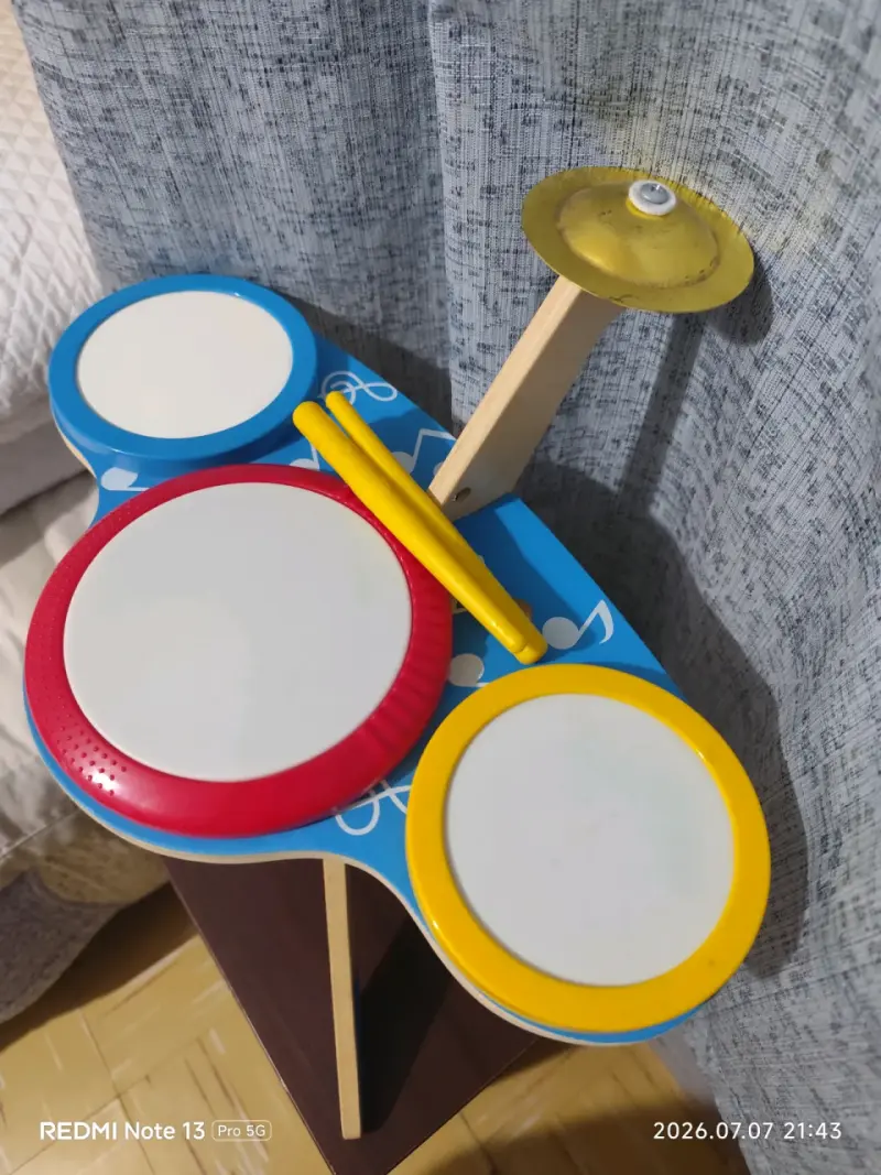 Batería Musical Tricolor de Madera para Niños - 6