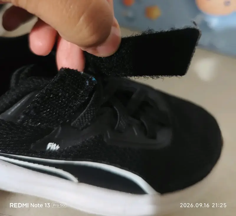Zapatillas deportivas negras Puma para niños - 4